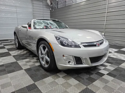 Another view of 2008 Saturn Sky Red Line Carbon Flash SE for sale in Sykesville, MD at Trust Auto