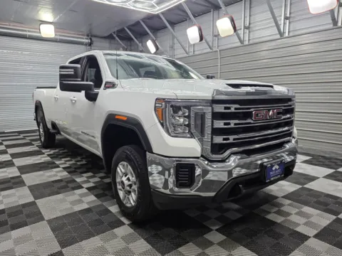 Another view of 2022 GMC Sierra 2500HD SLE for sale in Sykesville, MD at Trust Auto