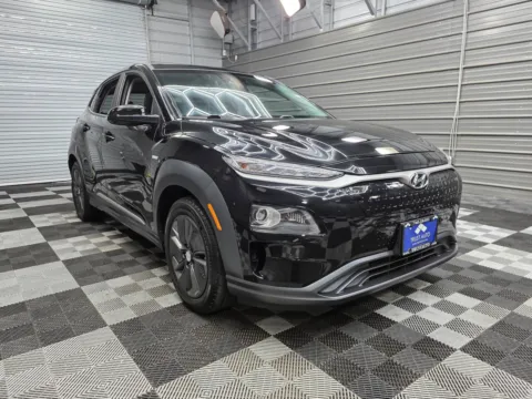 Another view of 2019 Hyundai Kona Electric Limited for sale in Sykesville, MD at Trust Auto