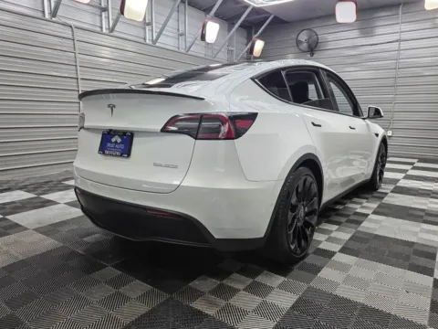 More photos of 2021 Tesla Model Y Performance AWD Electric Luxury Sedan at Trust Auto, MD