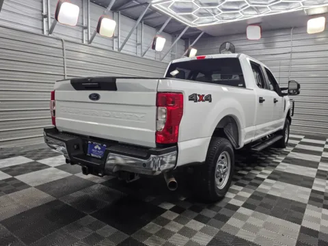 More photos of 2022 Ford Super Duty F-250 SRW XL 4WD Crew Cab Pickup Truck at Trust Auto, MD