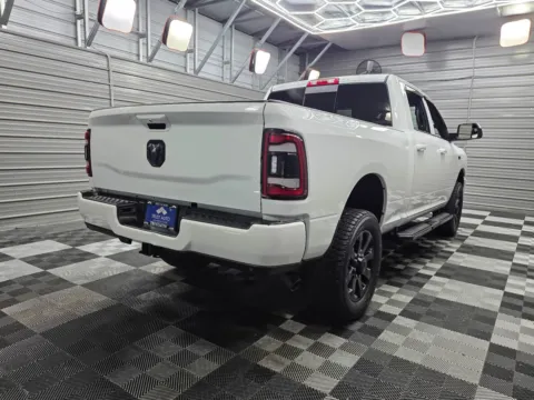 More photos of 2022 Ram 2500 Big Horn 4WD Crew Cab Pickup Truck w/Level C Equipment Group at Trust Auto, MD