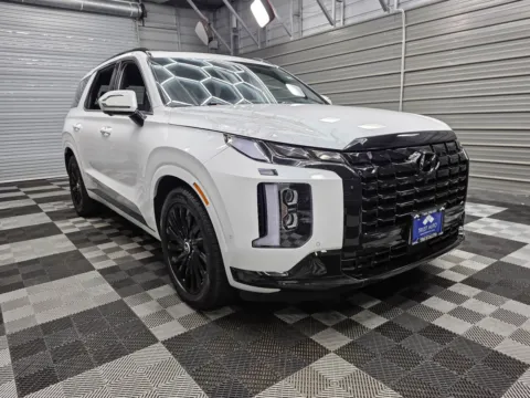 Another view of 2025 Hyundai Palisade Calligraphy Night Edition for sale in Sykesville, MD at Trust Auto