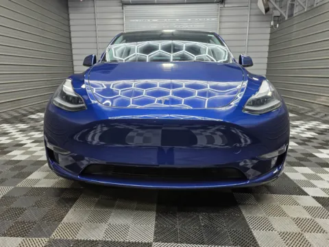 Photos of 2024 Tesla Model Y Performance for sale in Sykesville, MD at Trust Auto