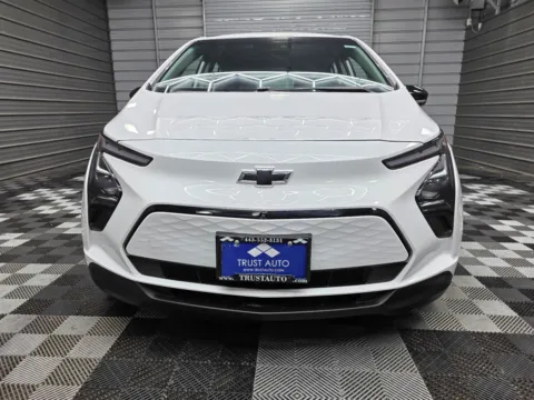 Photos of 2023 Chevrolet Bolt EV 2LT for sale in Sykesville, MD at Trust Auto