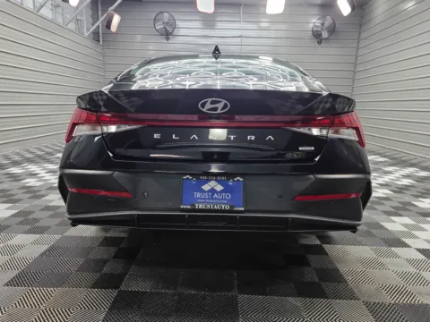More photos of 2024 Hyundai Elantra Hybrid Limited at Trust Auto, MD