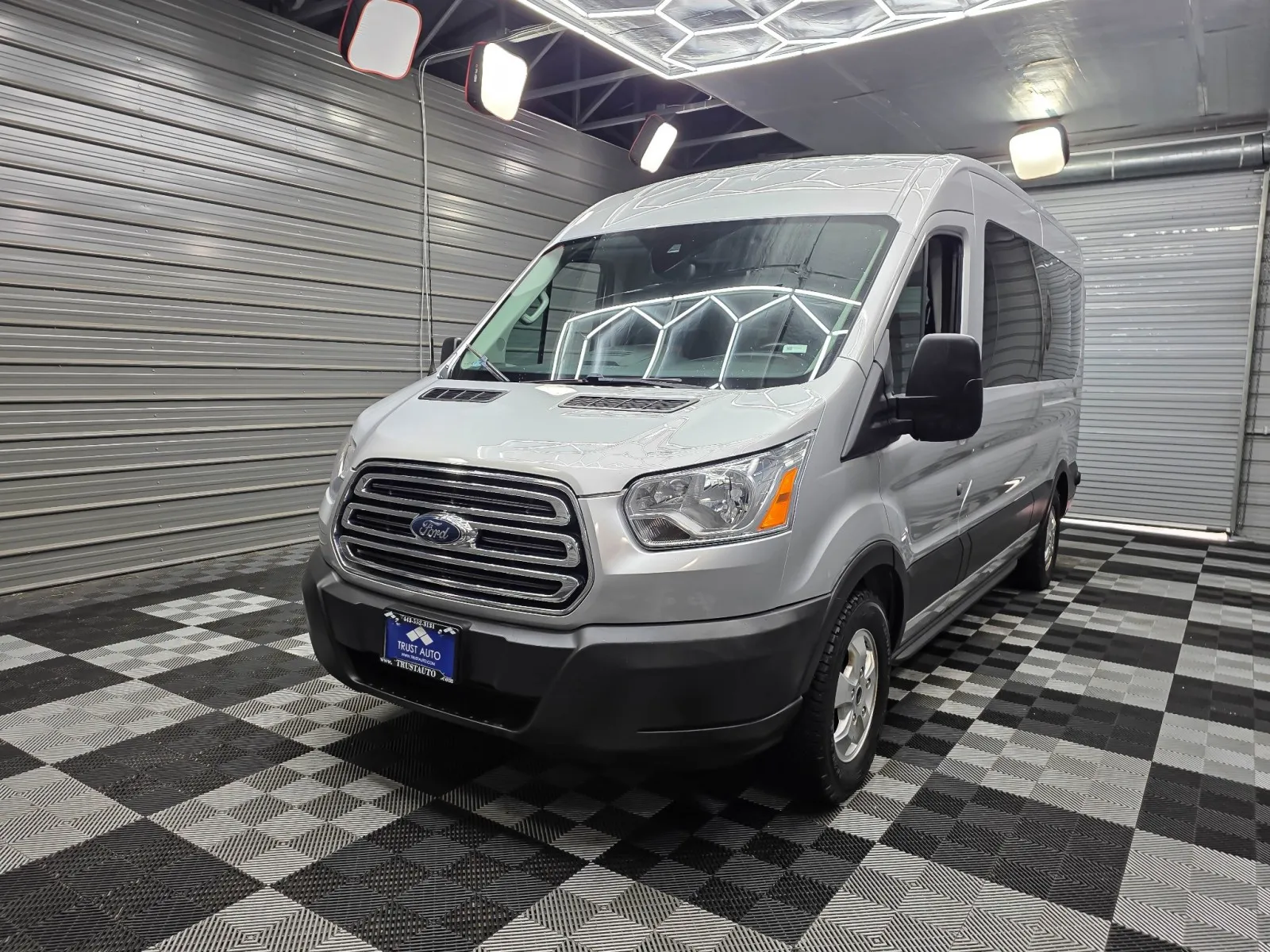 Unknown 2019 Ford Transit Passenger Wagon XL for sale in Sykesville, MD