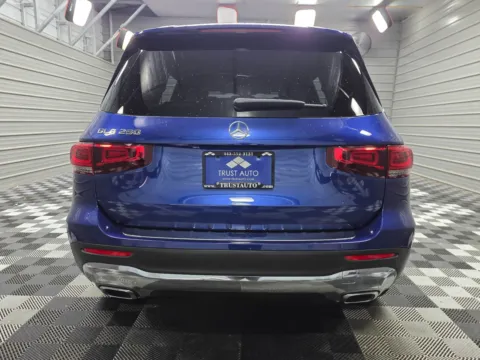 More photos of 2021 Mercedes-Benz GLB 250 at Trust Auto, MD