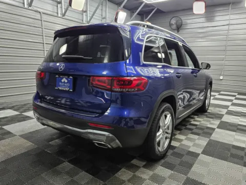 More photos of 2021 Mercedes-Benz GLB 250 at Trust Auto, MD