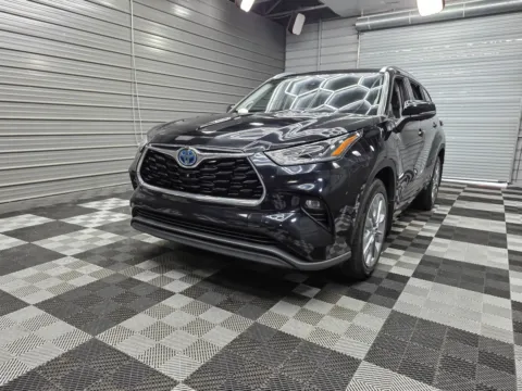 Unknown 2023 Toyota Highlander Hybrid Limited for sale in Sykesville, MD