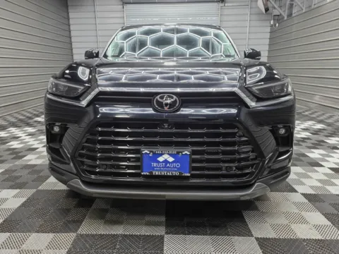 Photos of 2024 Toyota Grand Highlander Limited for sale in Sykesville, MD at Trust Auto
