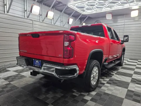 More photos of 2023 Chevrolet Silverado 3500HD LT 4WD Crew Cab 8FT Long Bed Pickup Truck w/Convenience Pkg at Trust Auto, MD