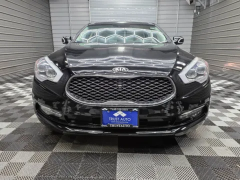 Photos of 2015 Kia K900 Premium for sale in Sykesville, MD at Trust Auto