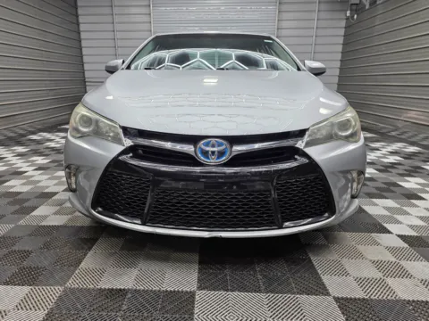 Photos of 2015 Toyota Camry Hybrid XLE for sale in Sykesville, MD at Trust Auto