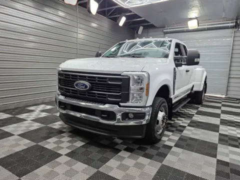 2024 Ford Super Duty F-350 DRW LARIAT for sale in Sykesville, MD