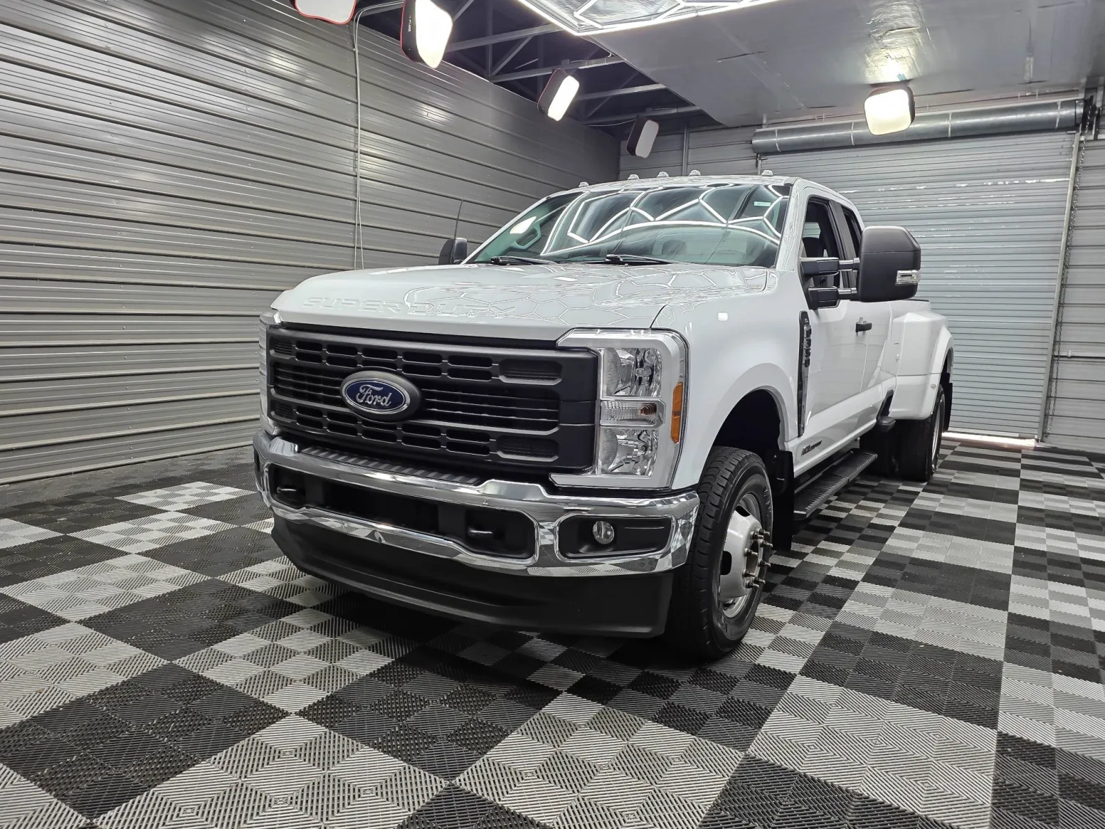 Unknown 2024 Ford Super Duty F-350 DRW LARIAT for sale in Sykesville, MD