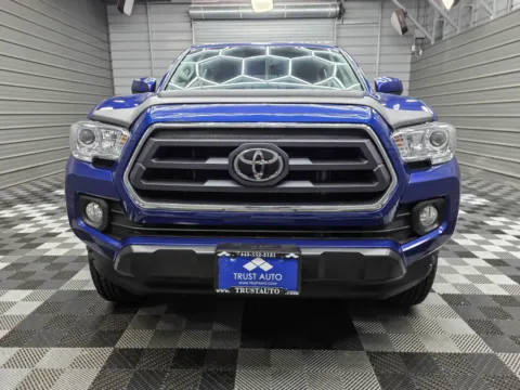 Another view of 2022 Toyota Tacoma SR5 4WD Double Cab Pickup Truck for sale in Sykesville, MD at Trust Auto