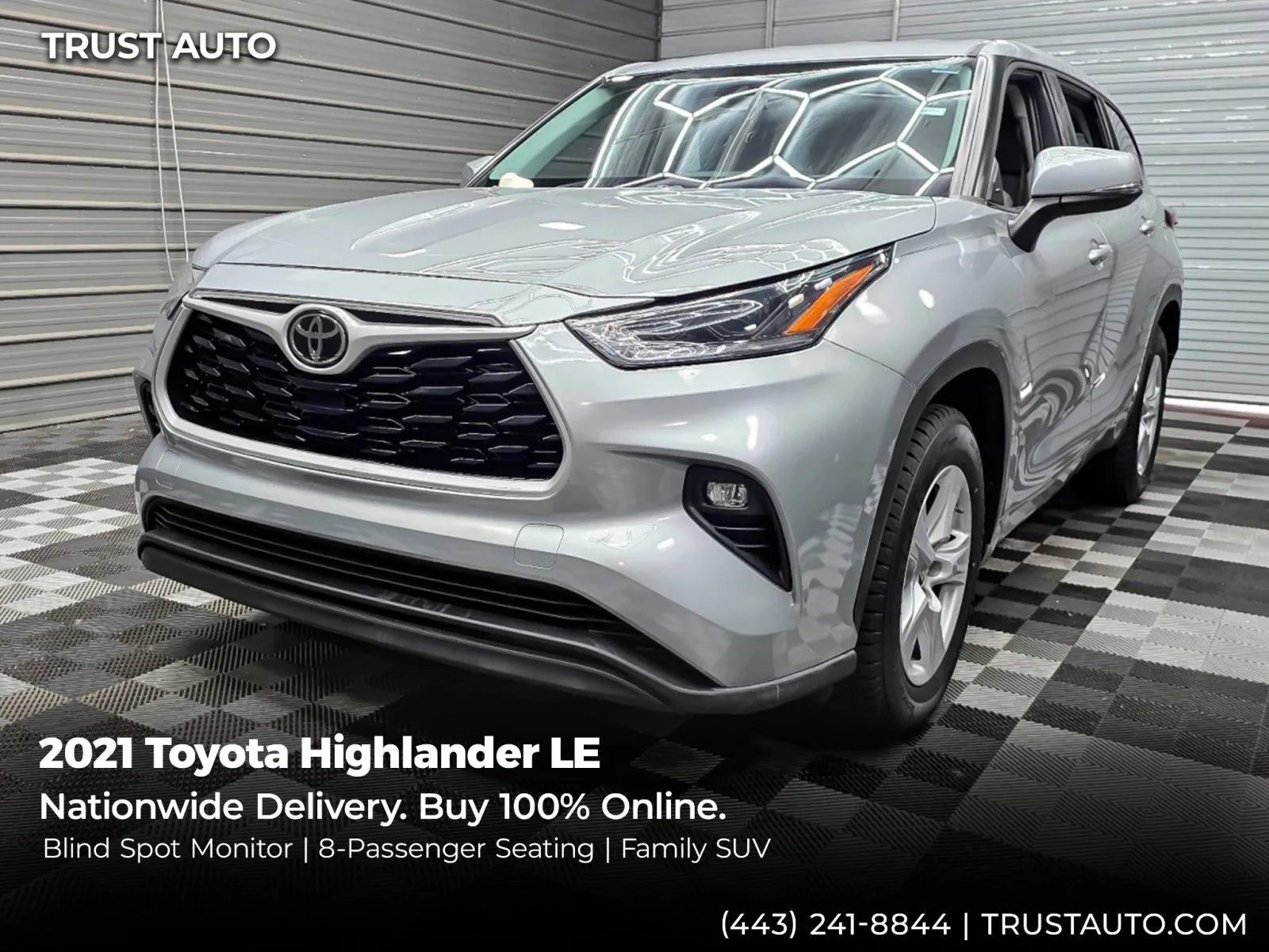 2021 Toyota Highlander LE 8-Passenger SUV