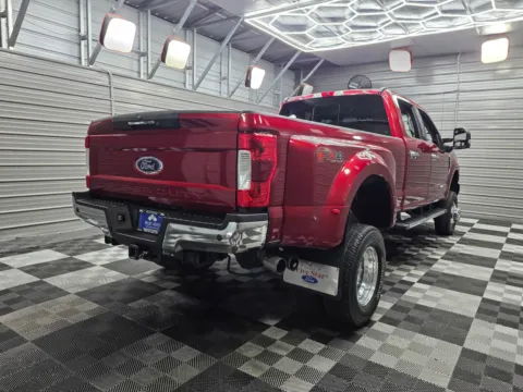 More photos of 2019 Ford Super Duty F-350 DRW XLT at Trust Auto, MD