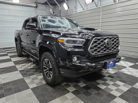 More photos of 2023 Toyota Tacoma TRD Sport 4WD Double Cab Pickup Truck at Trust Auto, MD