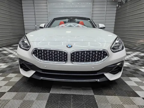 Another view of 2022 BMW Z4 sDrive30i Soft-Top Convertible for sale in Sykesville, MD at Trust Auto