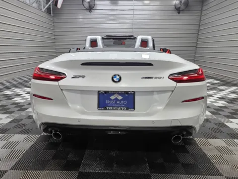 More photos of 2022 BMW Z4 sDrive30i Soft-Top Convertible at Trust Auto, MD