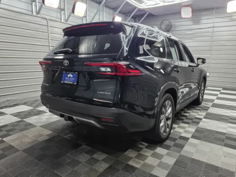 More photos of 2025 Toyota Grand Highlander Limited AWD 7-Passenger Hybrid Luxury SUV at Trust Auto, MD