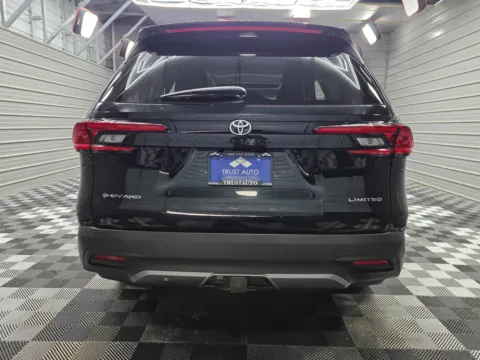More photos of 2025 Toyota Grand Highlander Hybrid Limited at Trust Auto, MD