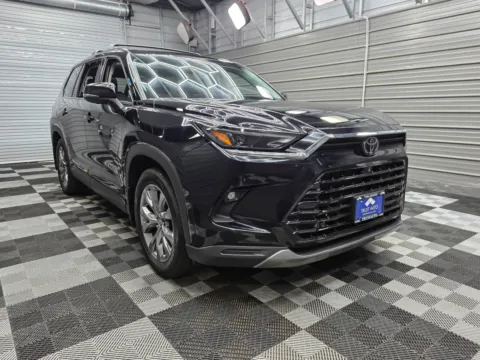 More photos of 2025 Toyota Grand Highlander Limited AWD 7-Passenger Hybrid Luxury SUV at Trust Auto, MD