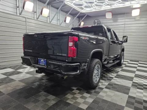 More photos of 2022 Chevrolet Silverado 2500HD Custom at Trust Auto, MD