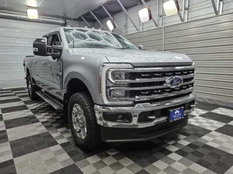 More photos of 2024 Ford Super Duty F-350 SRW LARIAT 4WD Crew Cab 7.3L V8 Godzilla Pickup Truck at Trust Auto, MD
