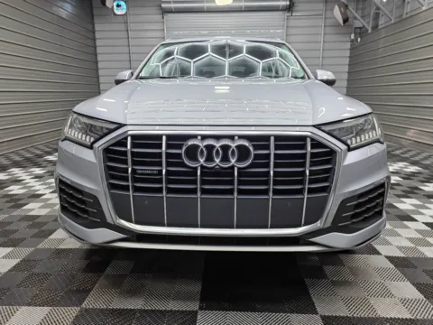 Another view of 2021 Audi Q7 Premium Plus 55 TFSI Quattro AWD 7-Passenger Luxury SUV for sale in Sykesville, MD at Trust Auto