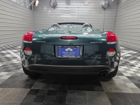 More photos of 2006 Pontiac Solstice at Trust Auto, MD
