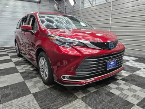 Another view of 2024 Toyota Sienna Platinum for sale in Sykesville, MD at Trust Auto