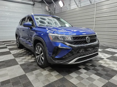 Another view of 2022 Volkswagen Taos SE for sale in Sykesville, MD at Trust Auto