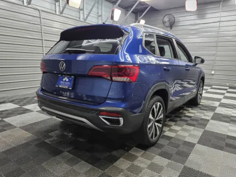 More photos of 2022 Volkswagen Taos SE at Trust Auto, MD