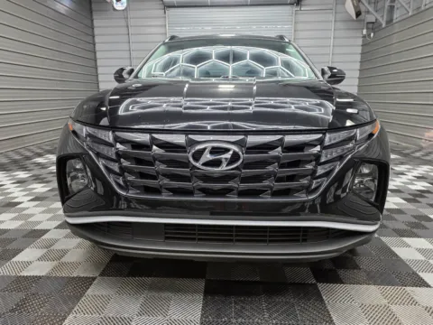 Photos of 2022 Hyundai Tucson SEL for sale in Sykesville, MD at Trust Auto