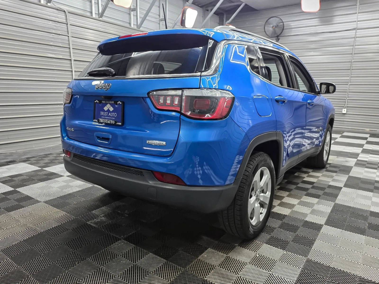 Used 2019 Jeep Compass Latitude 4WD SUV for sale in Sykesville, MD