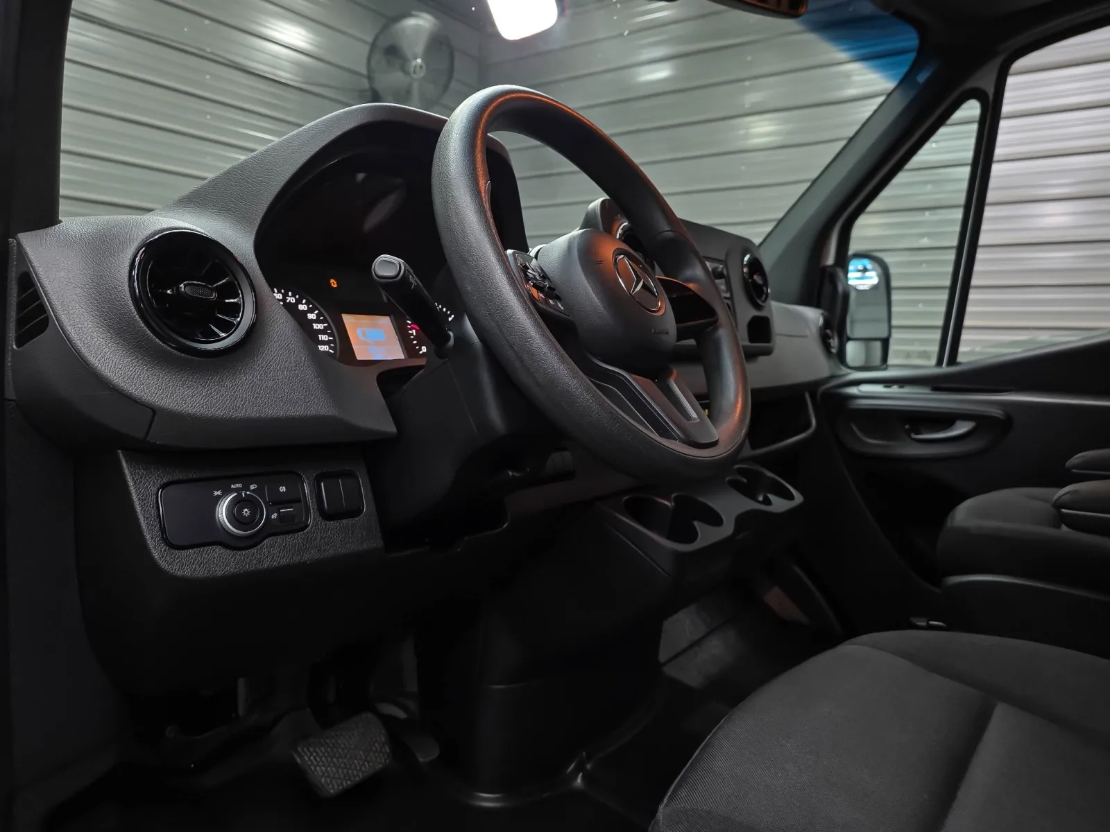 2022 Mercedes-Benz Sprinter Cargo Van Base - Photo 14
