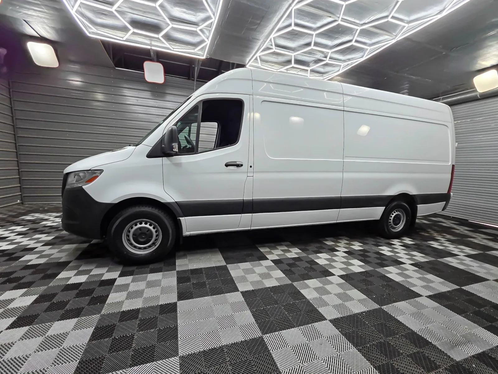 2022 Mercedes-Benz Sprinter Cargo Van Base - Photo 8