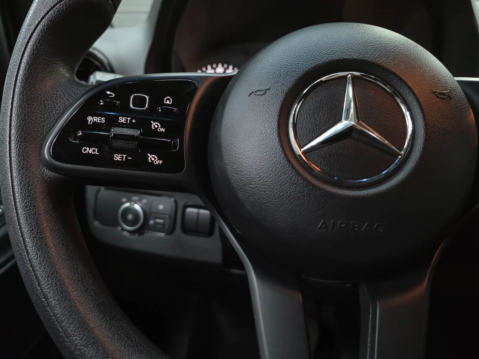 2022 Mercedes-Benz Sprinter Cargo Van Base - Photo 18