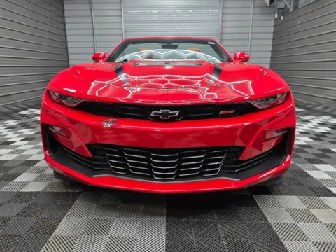 Another view of 2021 Chevrolet Camaro 2SS Soft-Top Convertible w/10-Speed A/T for sale in Sykesville, MD at Trust Auto