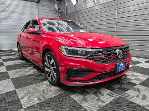 More photos of 2020 Volkswagen Jetta GLI S 6-Speed Manual Sedan at Trust Auto, MD