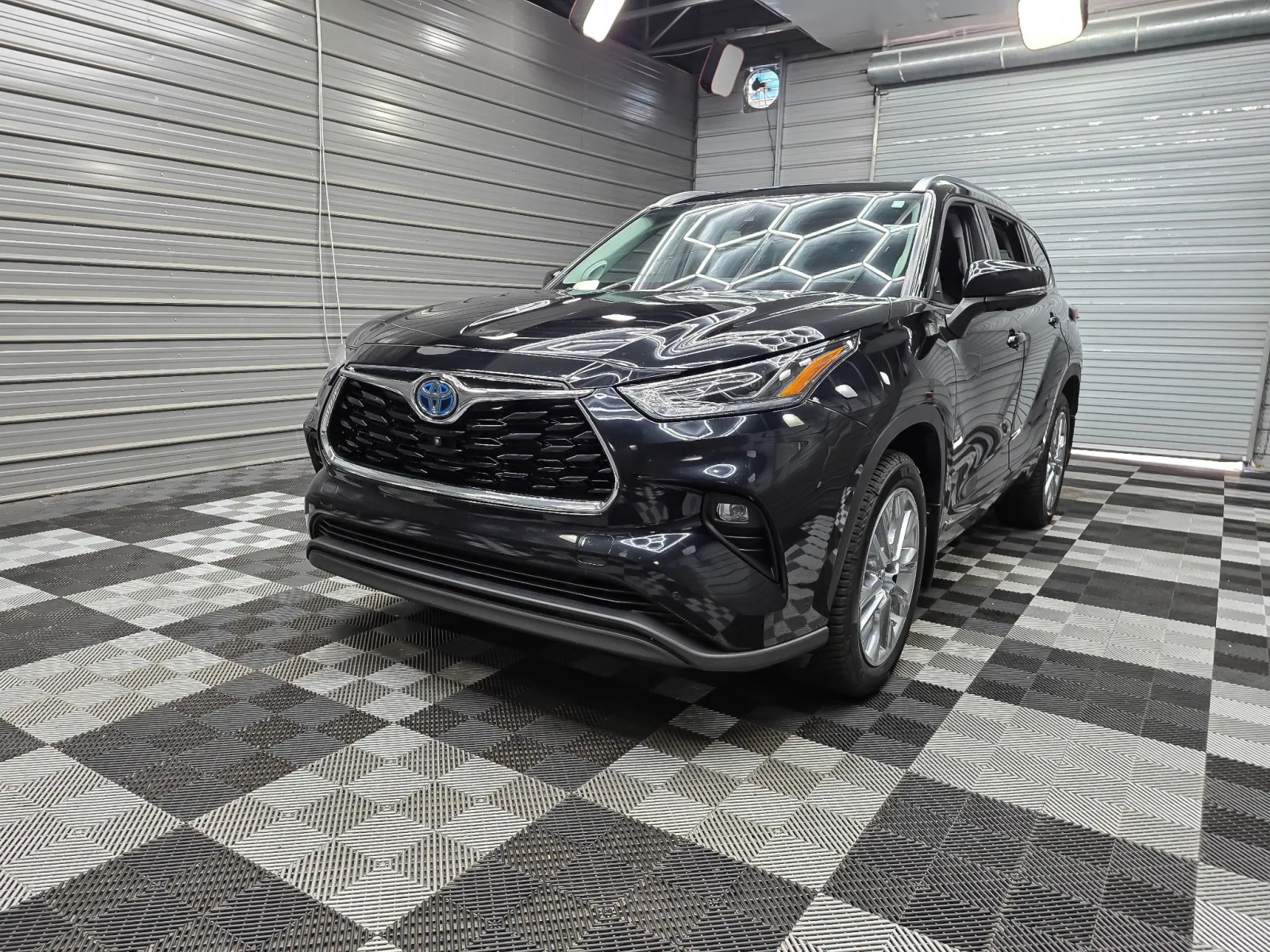 Unknown 2023 Toyota Highlander Hybrid Limited for sale in Sykesville, MD