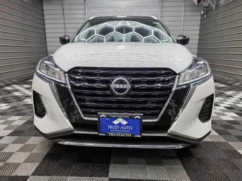 Photos of 2024 Nissan Kicks SV for sale in Sykesville, MD at Trust Auto