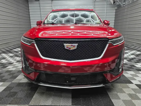 Photos of 2022 Cadillac XT6 Sport for sale in Sykesville, MD at Trust Auto