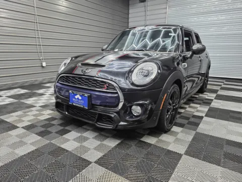 2018 MINI Hardtop 4 Door Cooper S for sale in Sykesville, MD