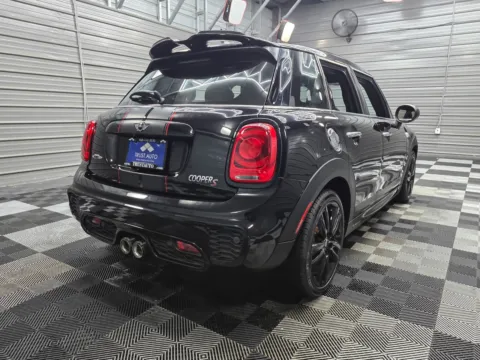 More photos of 2018 MINI Hardtop 4 Door Cooper S at Trust Auto, MD