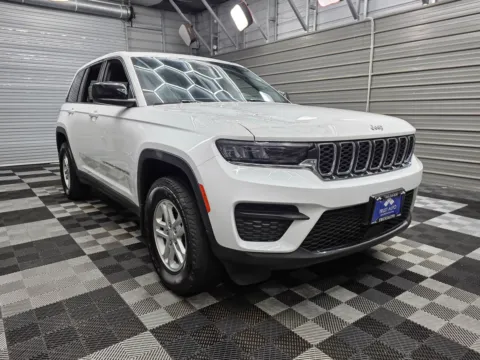 More photos of 2024 Jeep Grand Cherokee Laredo 4WD SUV at Trust Auto, MD