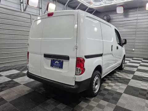 More photos of 2021 Nissan NV200 Compact Cargo SV at Trust Auto, MD